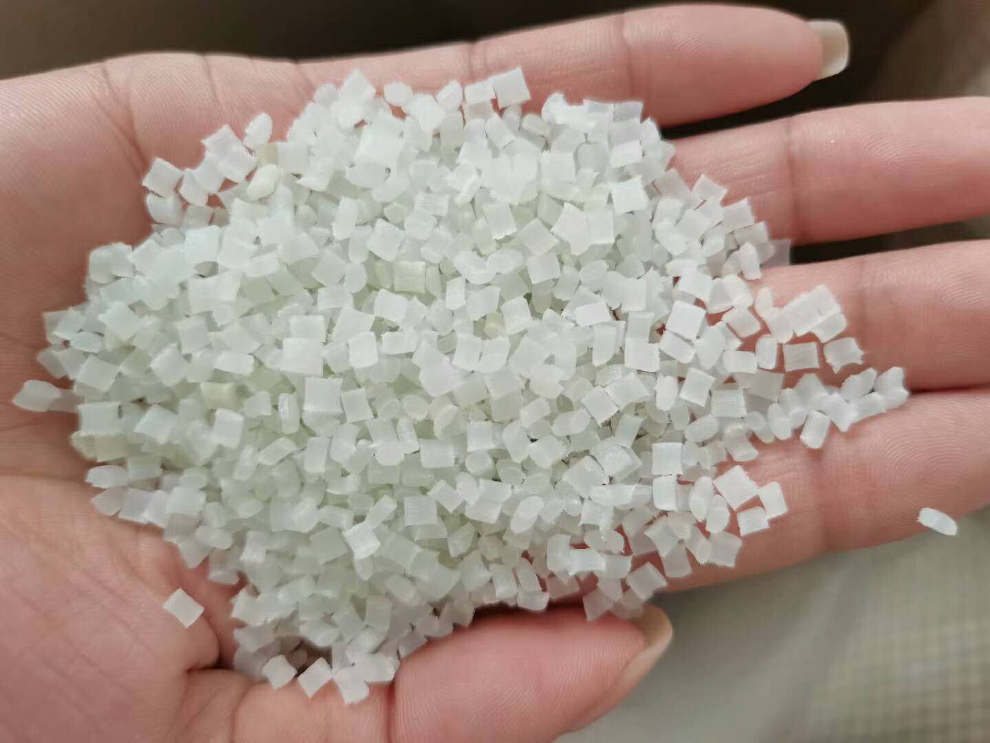 簡(jiǎn)析工程塑料的應用優(yōu)勢